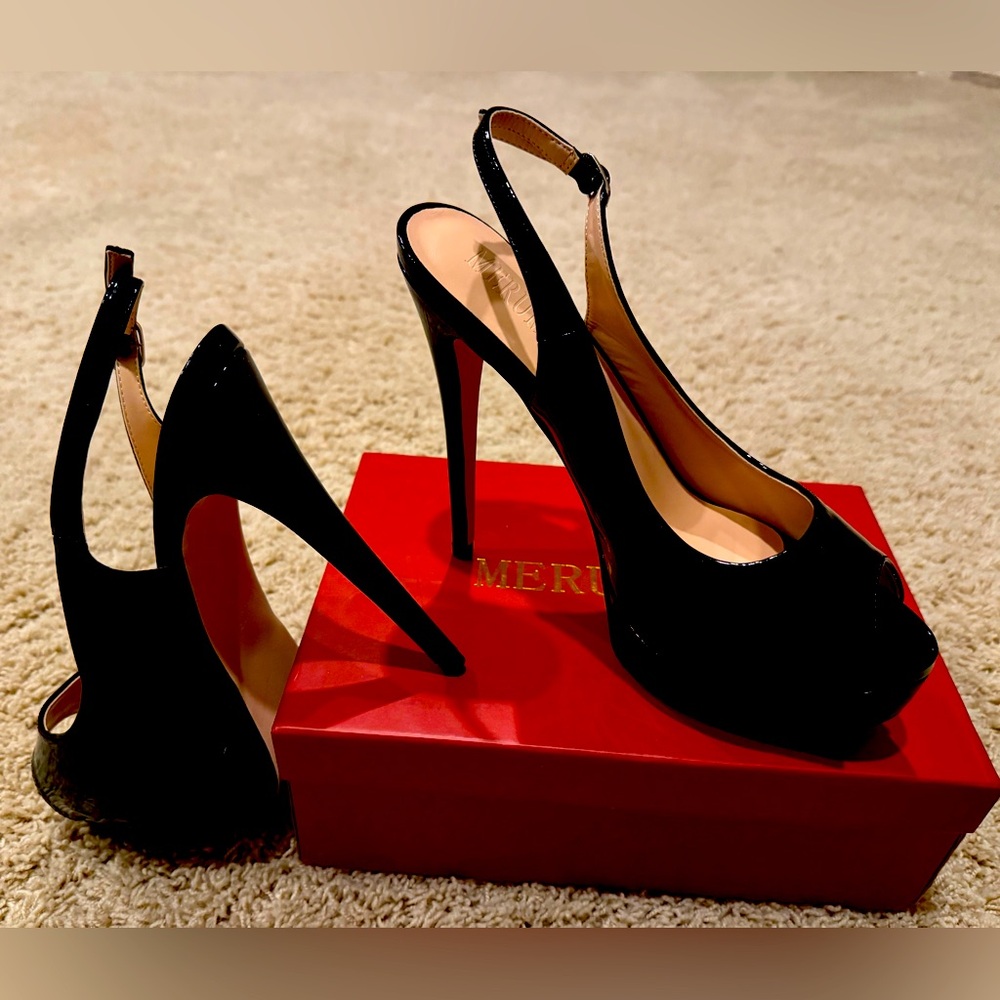 Black patent platform slingback heels, Size 10.5